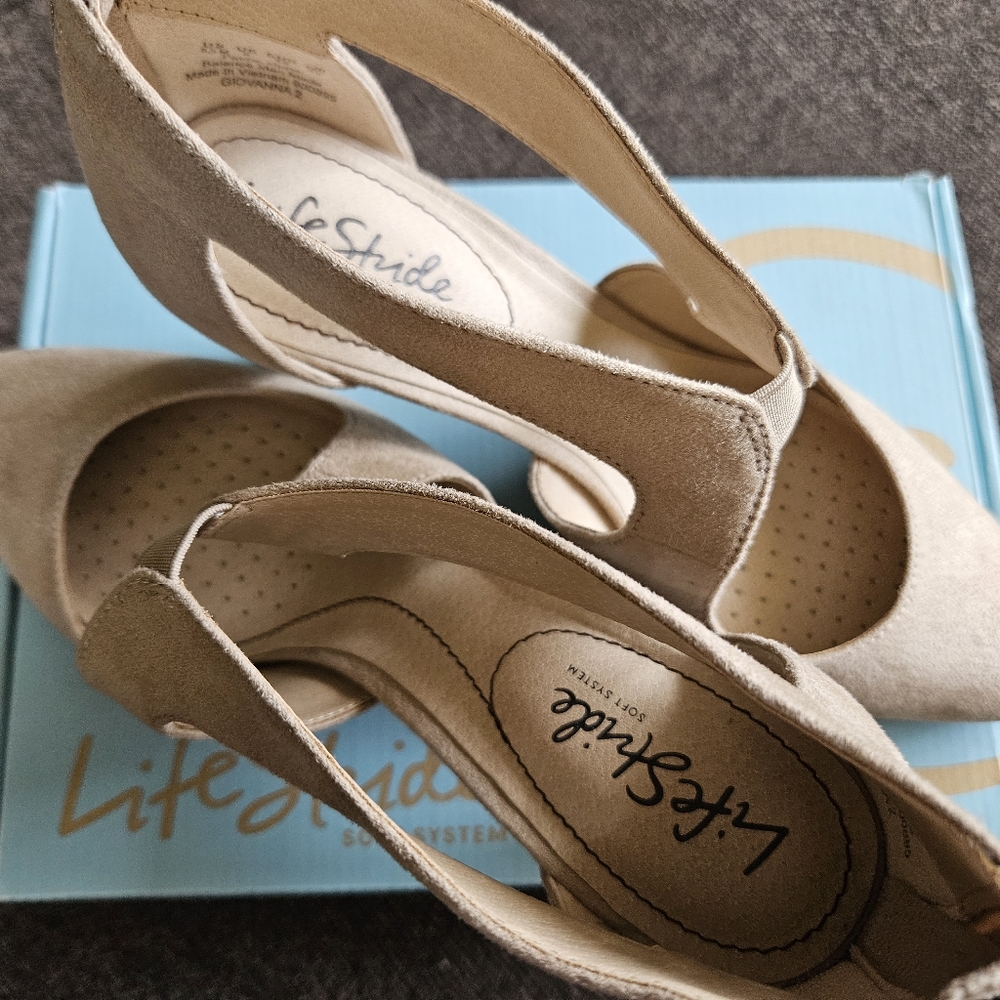 LifeStride Heels - Picture 2 of 5